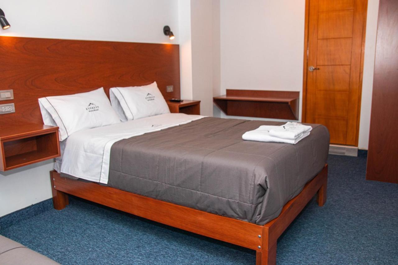 Hotel Turistico Everest Huaraz  Buitenkant foto